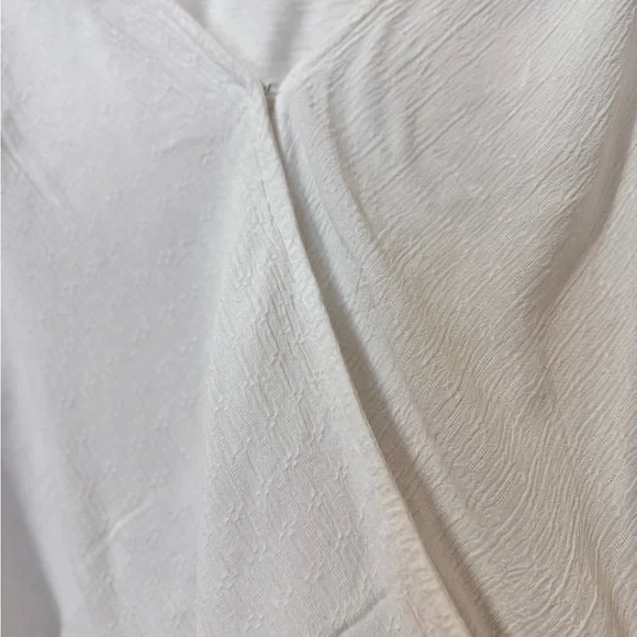 American Eagle Outfitters White Wrap Blouse size M - Picture 5 of 12